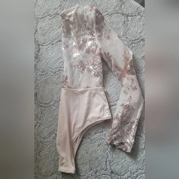 Bodysuit - Picture 1 of 3